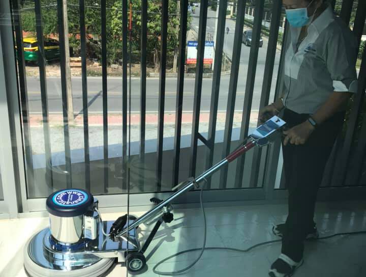 บิ๊กคลีนนิ่ง ขัดพื้น 01