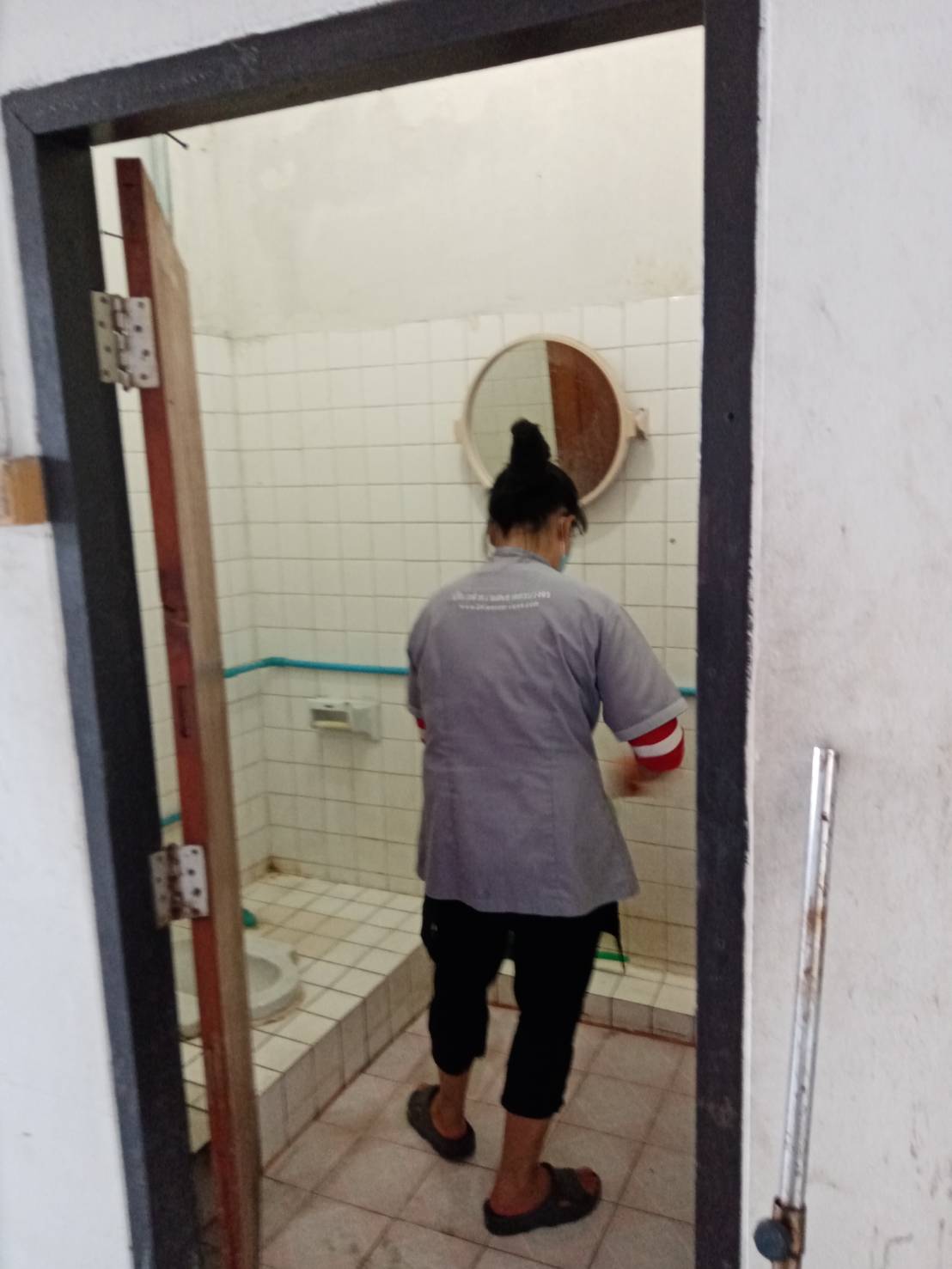 บิ๊กคลีนนิ่งบ้าน ขัดห้องน้ำ