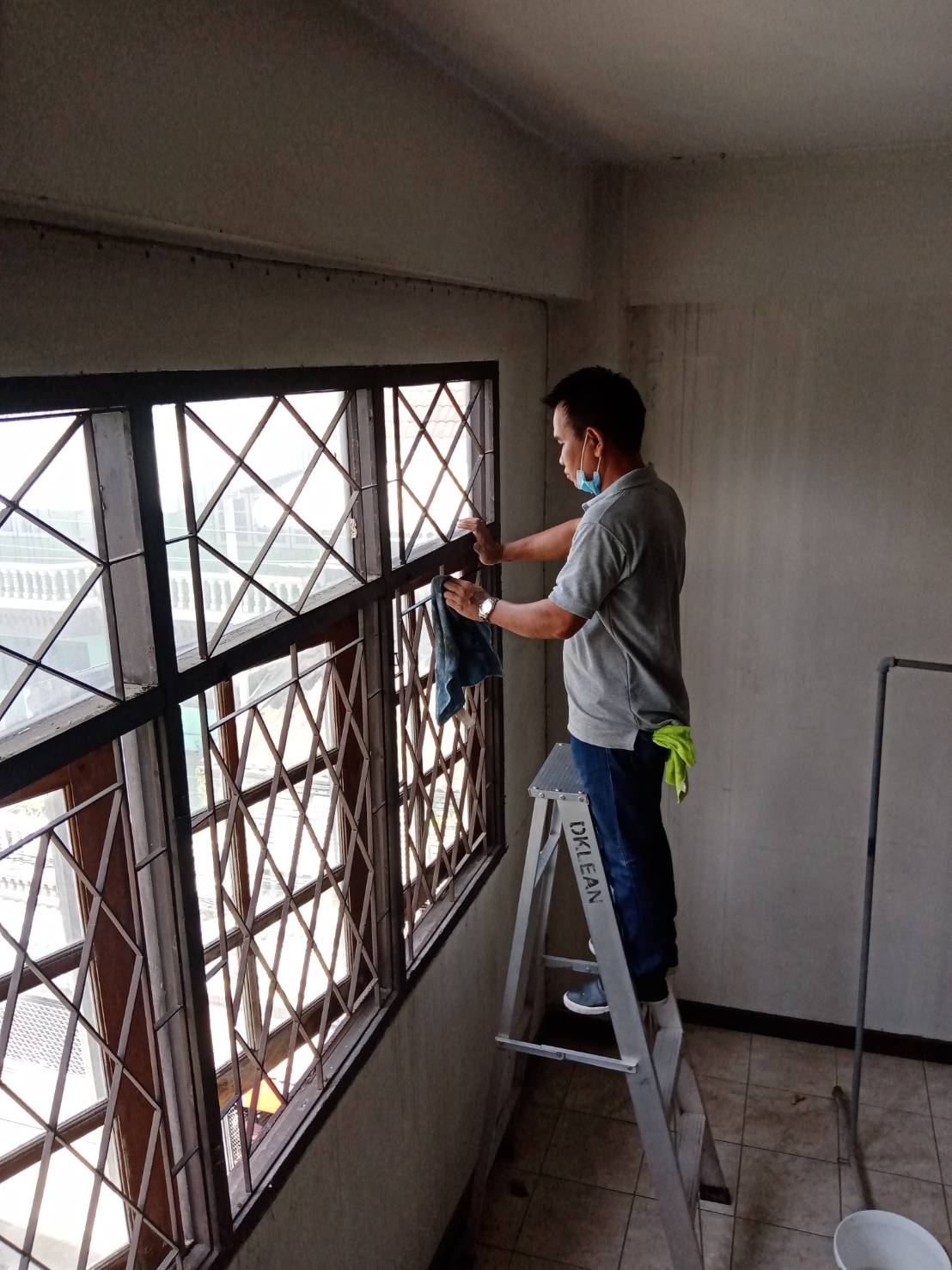 บิ๊กคลีนนิ่งบ้าน เหล็กดัด