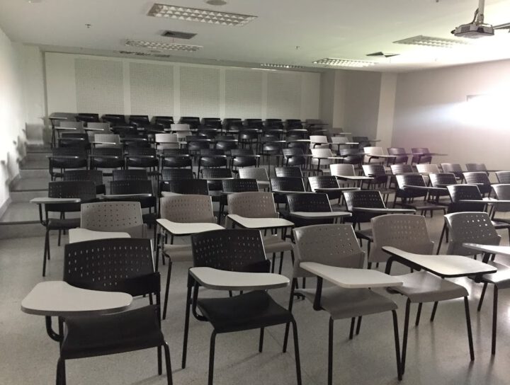 ทำความสะอาดสถานศึกษา