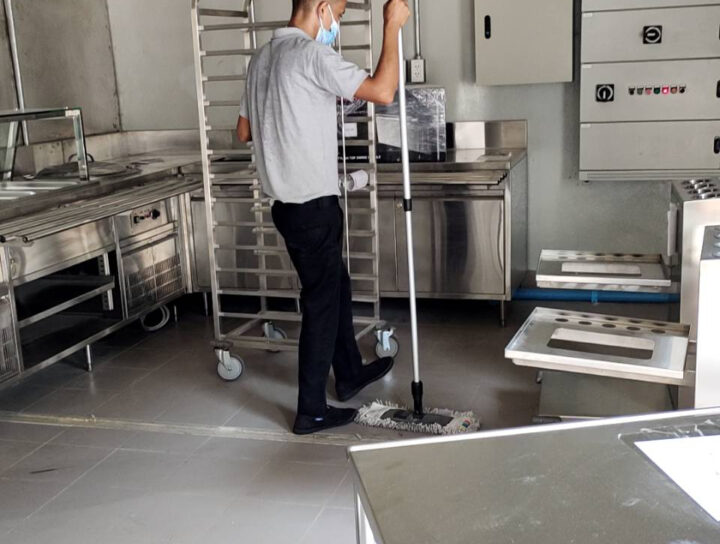 ทำความสะอาดศูนย์ซ่อมบำรุงรถไฟฟ้าสายสีแดง