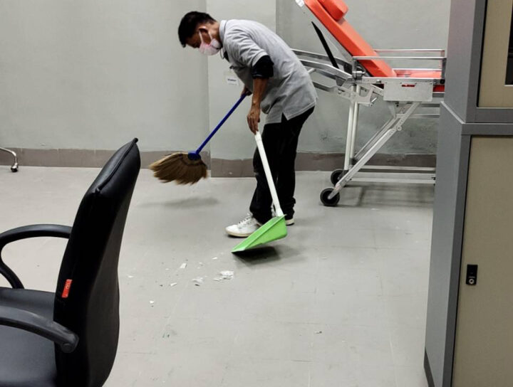 ทำความสะอาดศูนย์ซ่อมบำรุงรถไฟฟ้าสายสีแดง