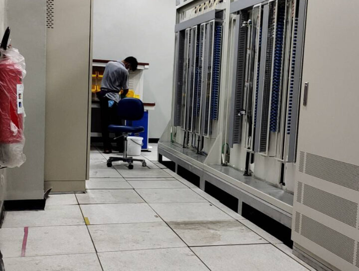 ทำความสะอาดศูนย์ซ่อมบำรุงรถไฟฟ้าสายสีแดง