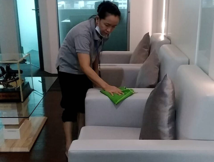 แม่บ้านสำนักงาน