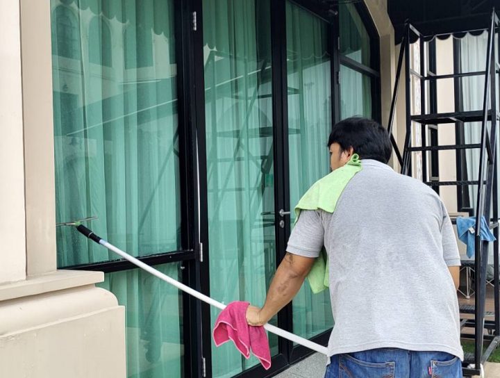 เช็ดกระจก