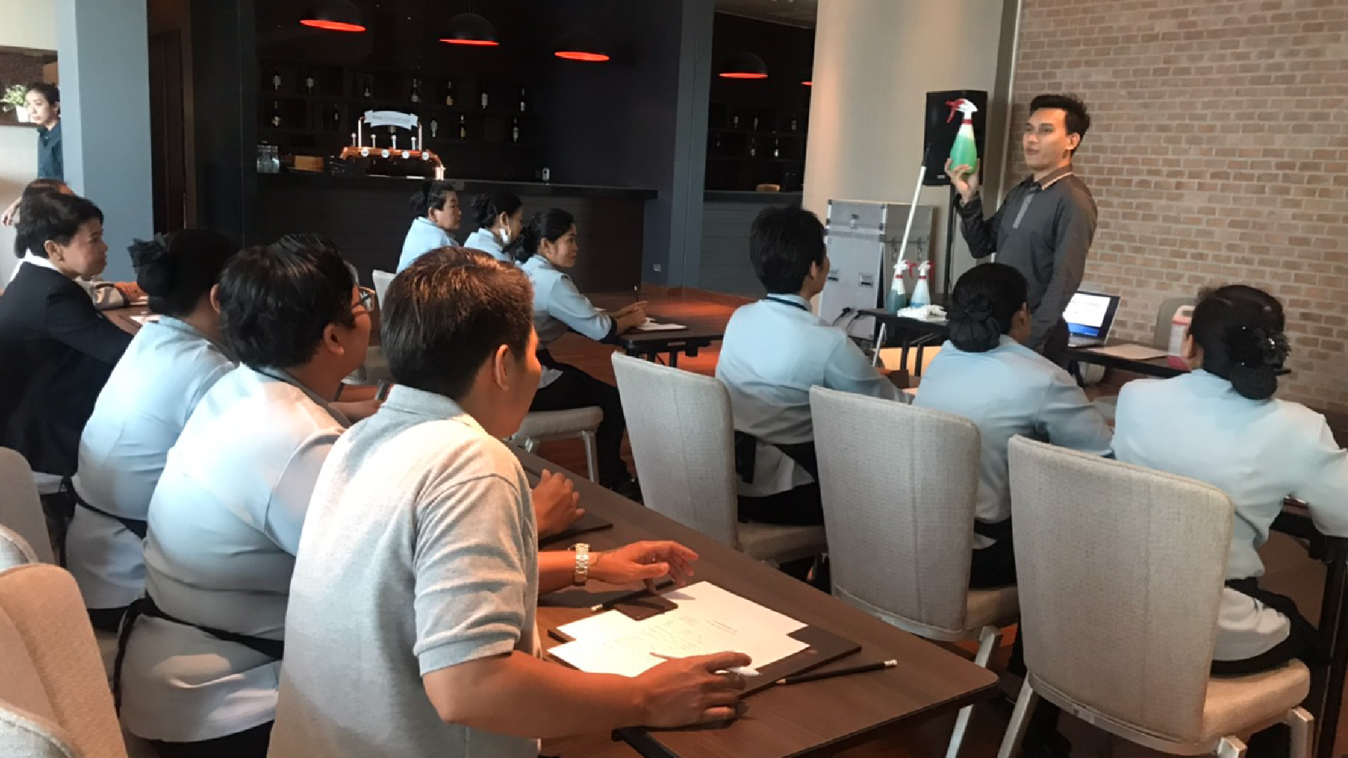 big cleaning ทำความสะอาด บ้าน คอนโด สำนักงาน อาคารต่างๆ