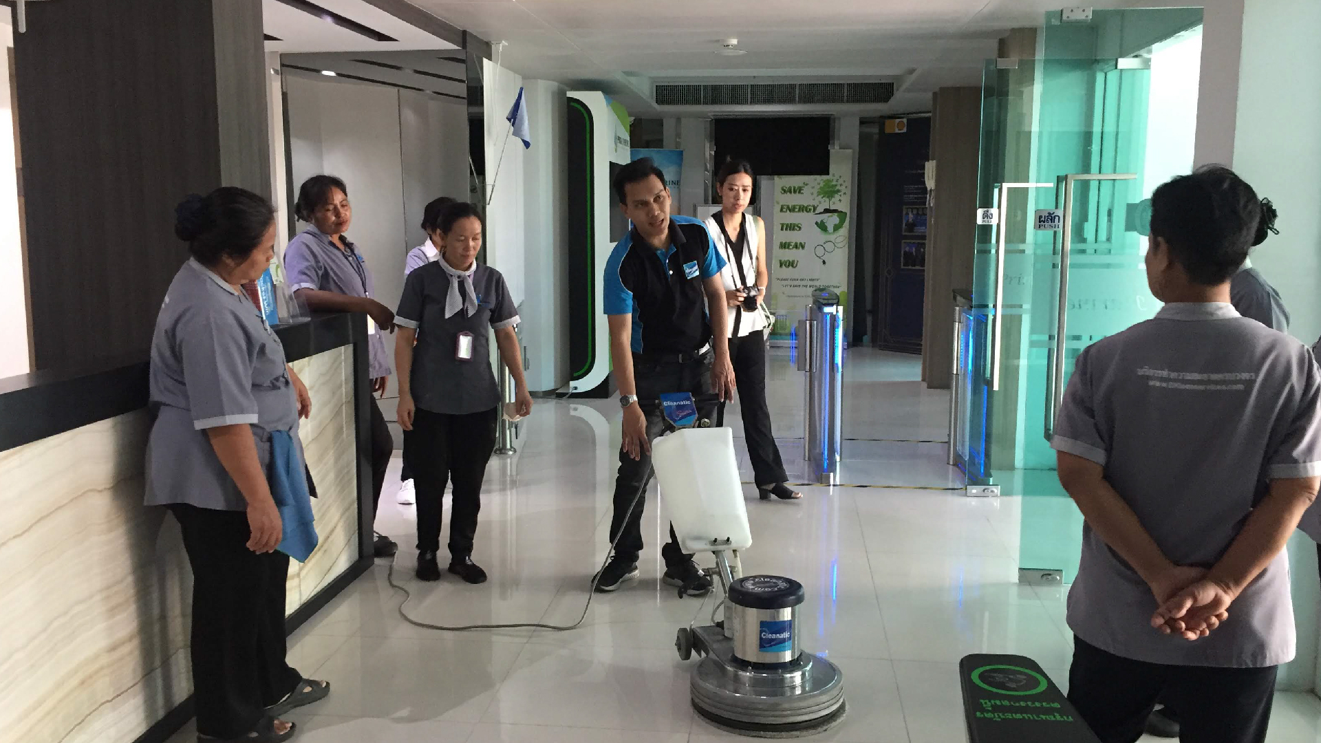 big cleaning ทำความสะอาด บ้าน คอนโด สำนักงาน อาคารต่างๆ