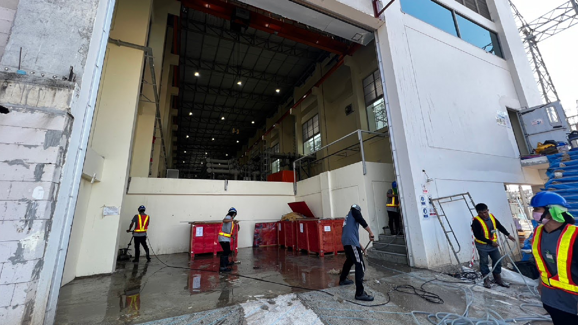 Big Cleaning อาคาร สำนักงาน โรงงาน ออฟฟิศ และร้านค้า Big Cleaning อาคาร สำนักงาน โรงงาน ออฟฟิศ และร้านค้า